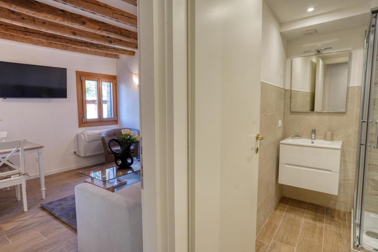 Ecco Suites Apartments Venice Ngoại thất bức ảnh