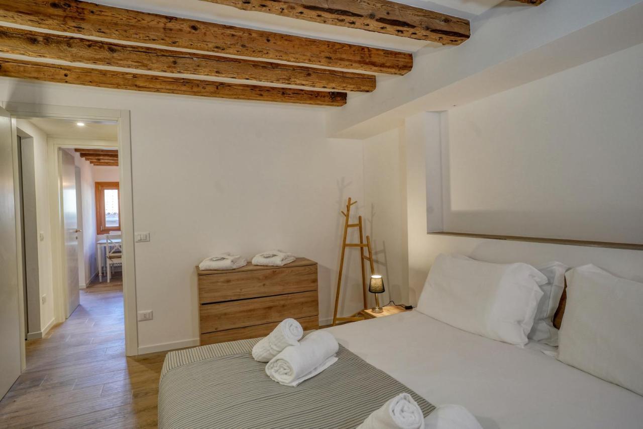 Ecco Suites Apartments Venice Ngoại thất bức ảnh