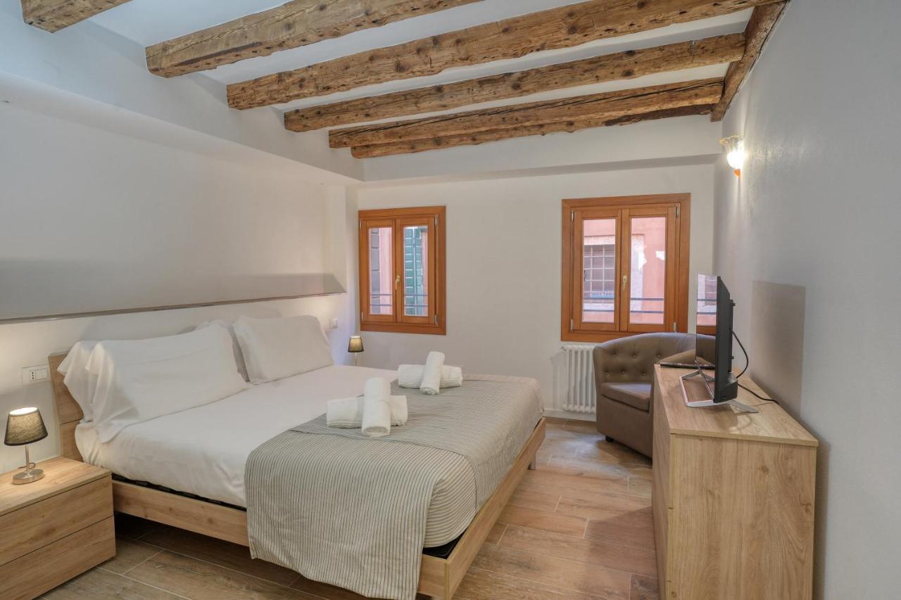 Ecco Suites Apartments Venice Ngoại thất bức ảnh