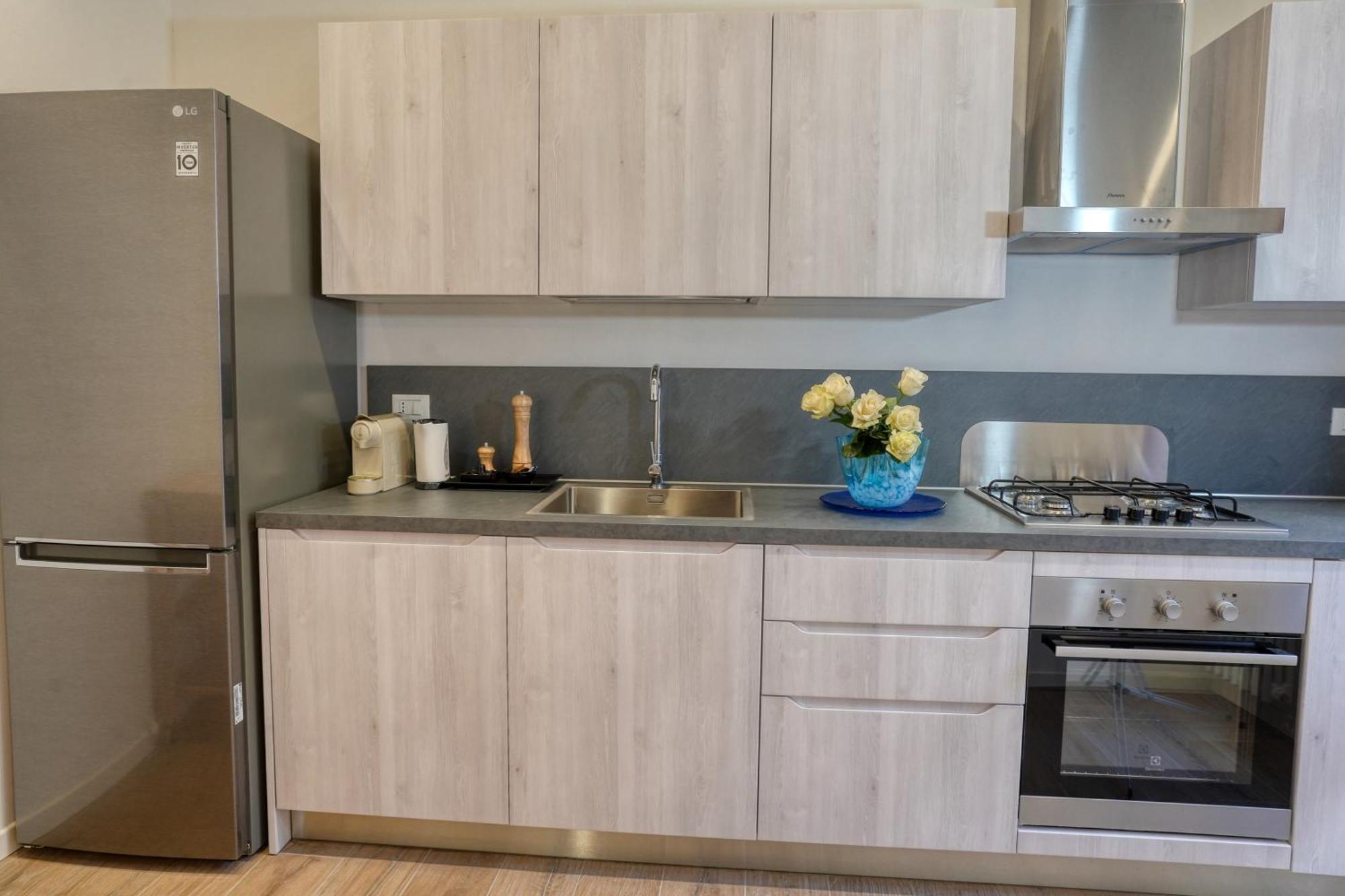 Ecco Suites Apartments Venice Ngoại thất bức ảnh