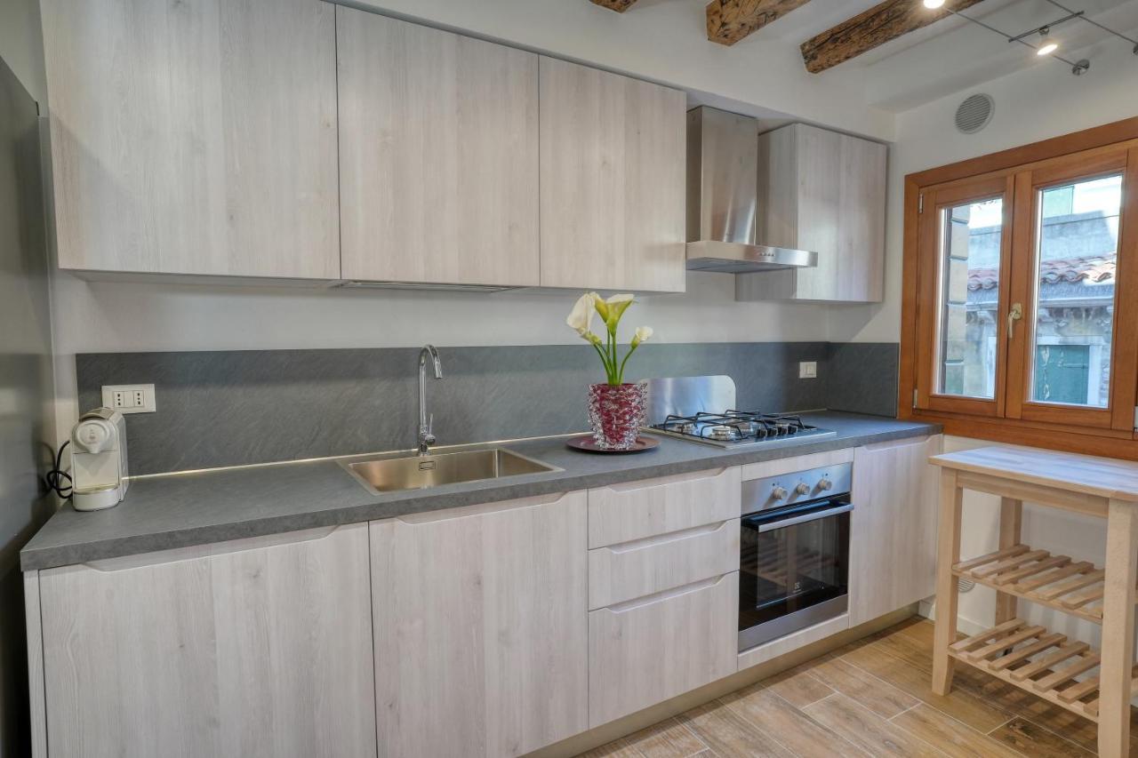 Ecco Suites Apartments Venice Ngoại thất bức ảnh