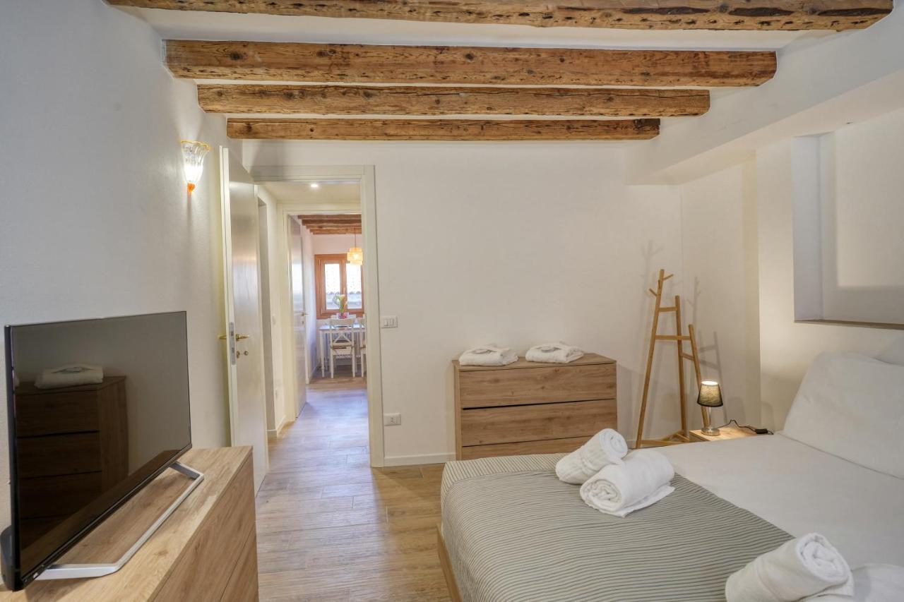 Ecco Suites Apartments Venice Ngoại thất bức ảnh