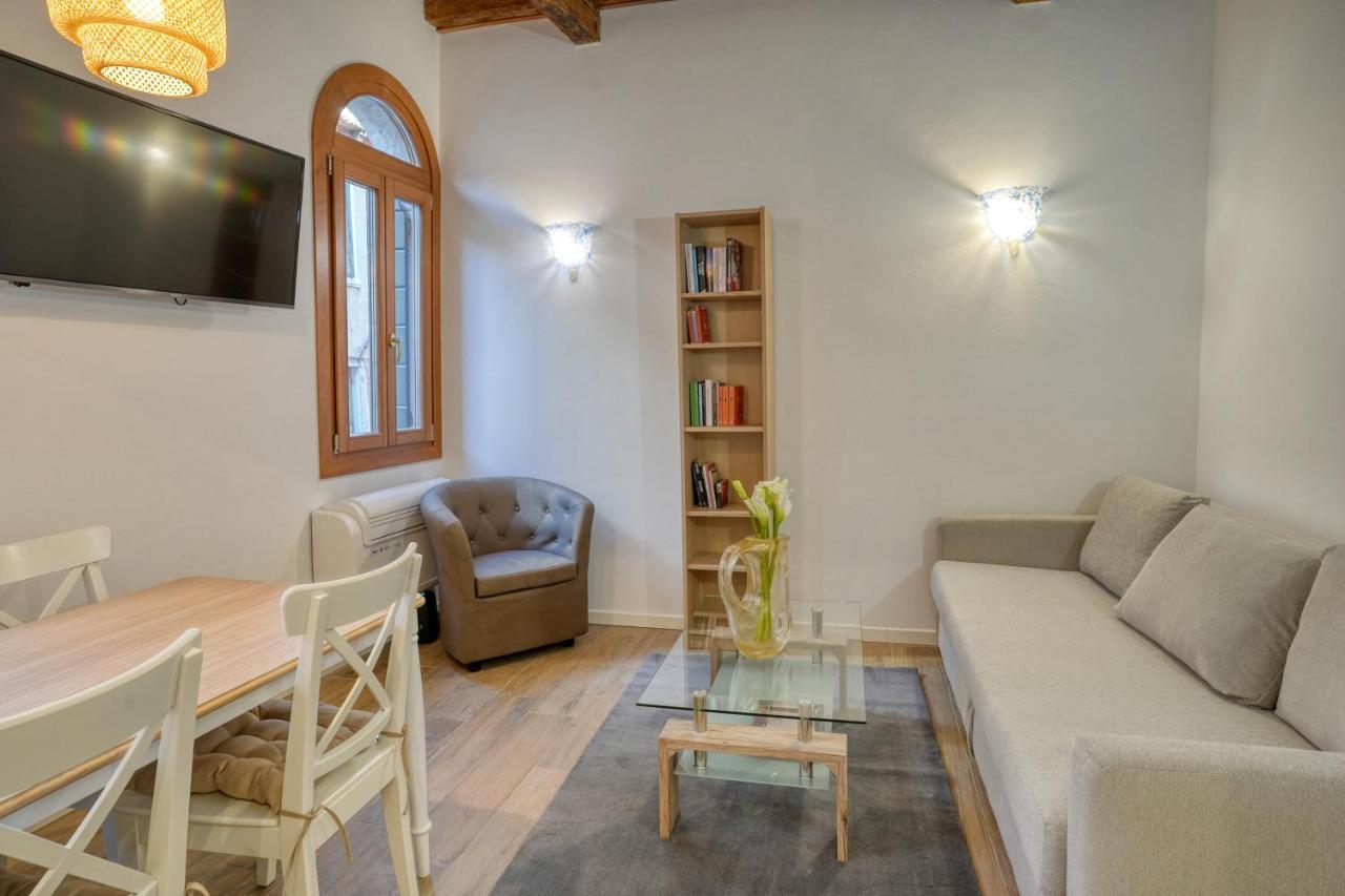 Ecco Suites Apartments Venice Ngoại thất bức ảnh