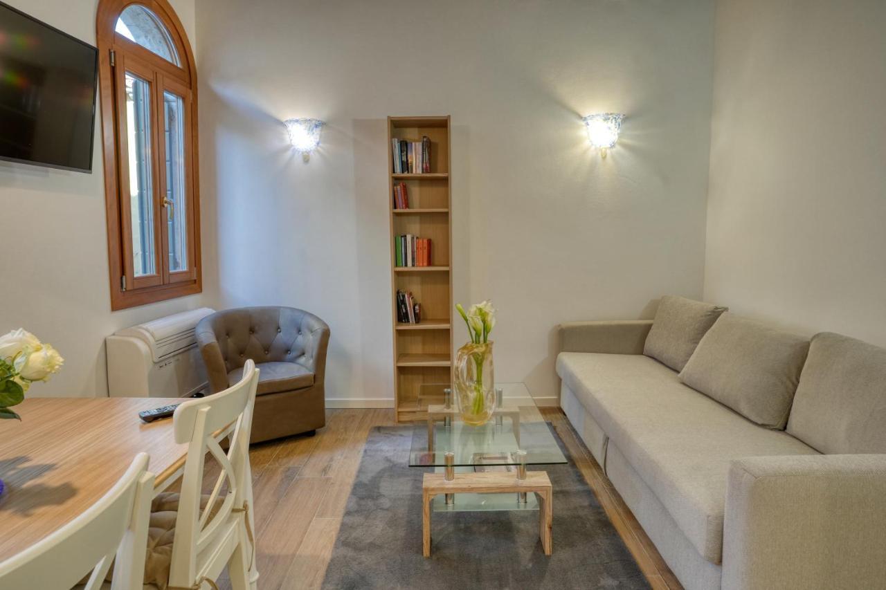 Ecco Suites Apartments Venice Ngoại thất bức ảnh