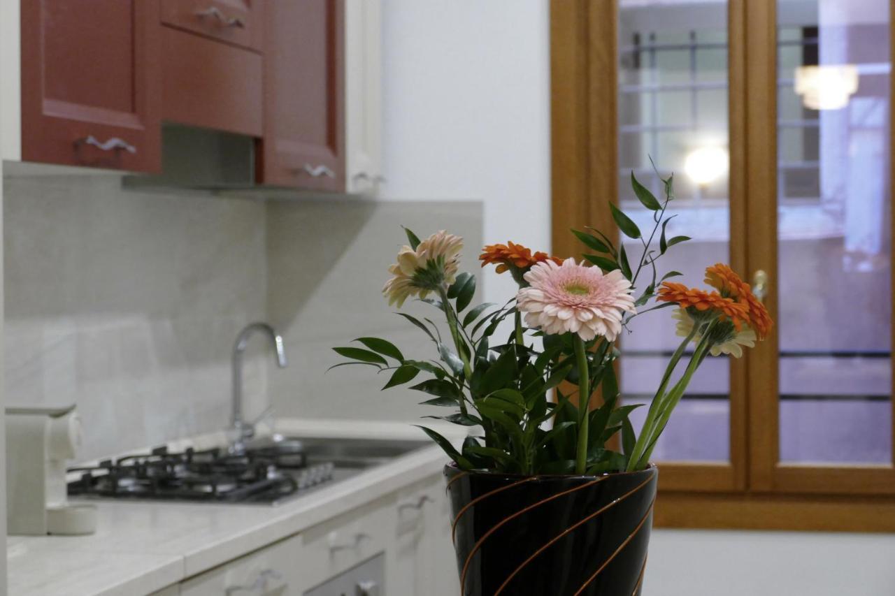 Ecco Suites Apartments Venice Ngoại thất bức ảnh